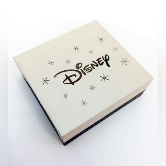 NEW Disney Engraved "Minnie Loves You" Silver Plated Enamel Pink Heart Necklace - Picture 5 of 6